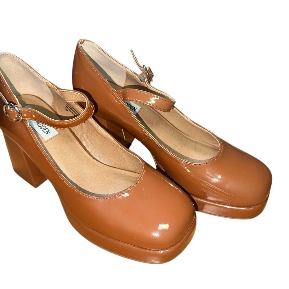 Steve Madden| Mingle Mary Jane Chunky Platform| Cognac Patent Leather| Size 8M - Picture 4 of 7